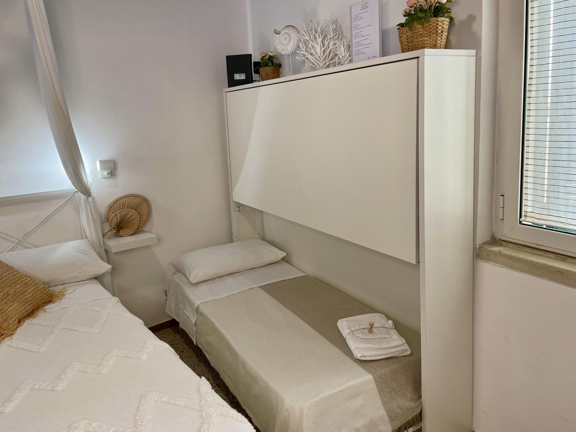 La Casa Del Pescatore N 33 - Porto Di St Spirito Bari Luaran gambar