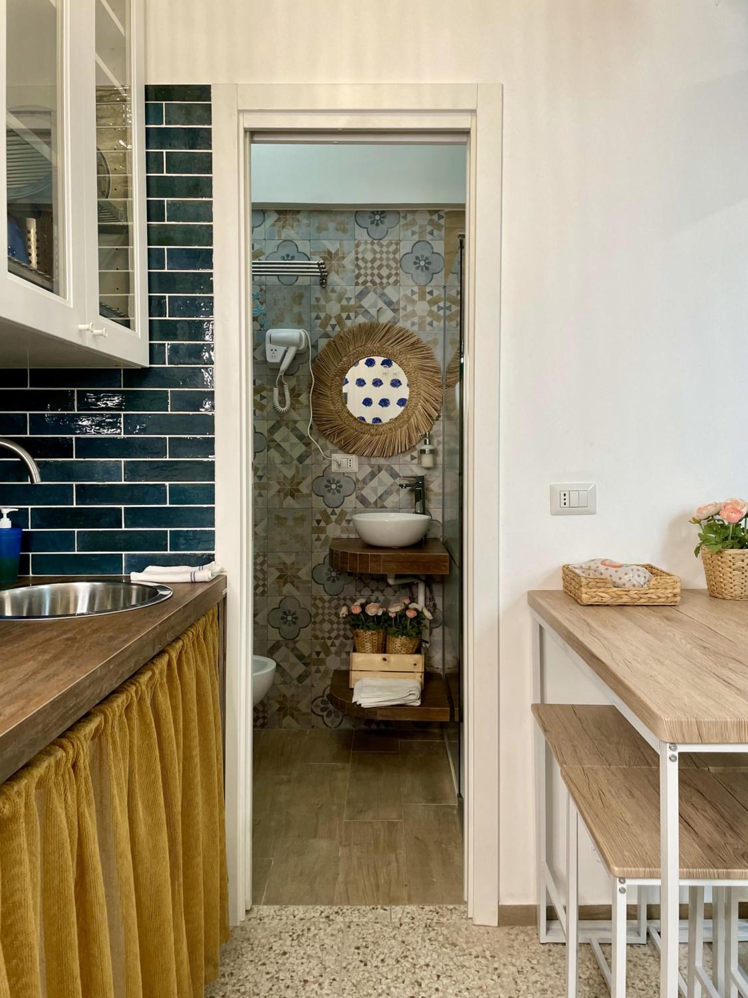 La Casa Del Pescatore N 33 - Porto Di St Spirito Bari Luaran gambar